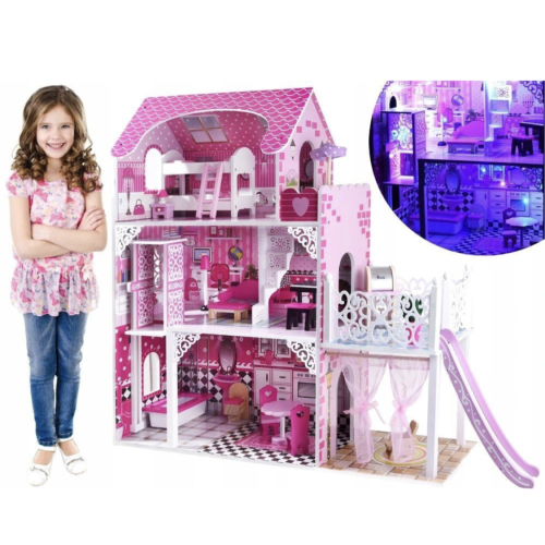 بيت دمية خشبي مع اضاءة