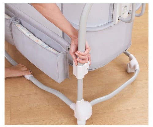 سرير اطفال نكست هزاز من ماركة ماستيلا