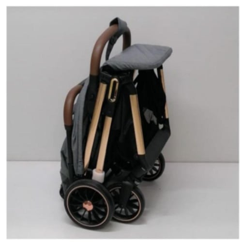 عربة اطفال بنظام الطي الاوتوماتيكي