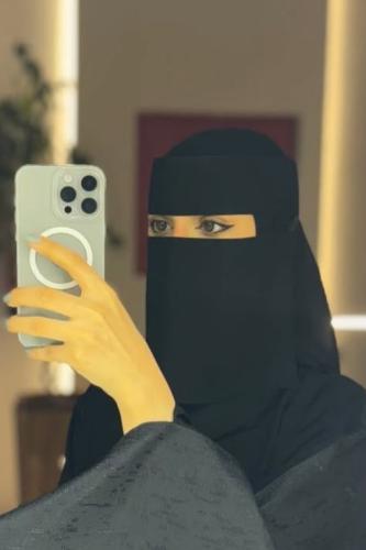 نقاب طويل مطاط مايل ربط