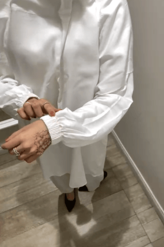 عباية الحج والعمرة "بدون طرحة وبدله يمكنك اضافة ال...