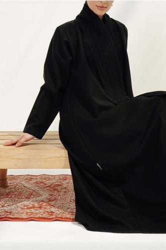 عباية كسرات من الامام