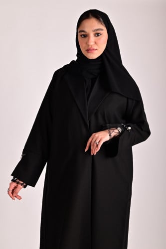 عباية كتان بكم داخلي دانتيل وبروش جميل وانيق -0627