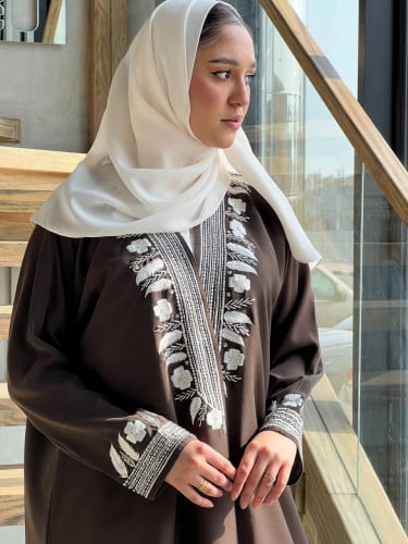عباية ملونه مطرزه تطريز ناعم - 0676