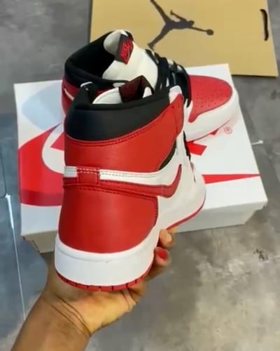 Air Jordan 1 High Heritage