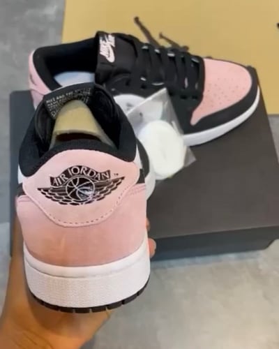 Air Jordan 1 Low OG “Bleached Coral”