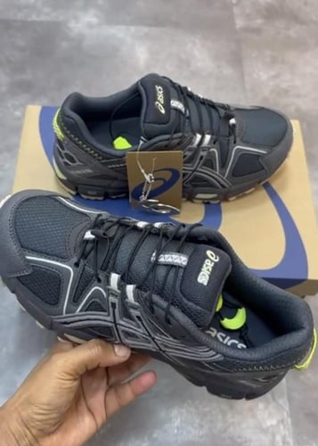 ASICS Gel-Kahana 8 Grey