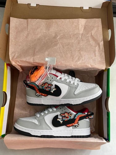 Nike dunk ‘lunar new year’