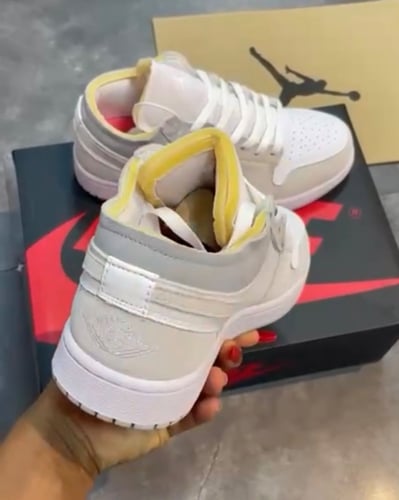 Jordan 1 Low SE Craft "Inside Out" sneakers