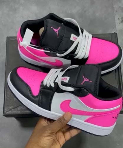 AIR JORDAN 1 LOW GS “PINKSICLE”