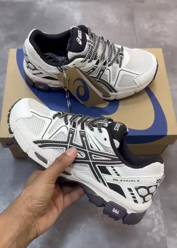 ASICS Gel-Kahana 8 'Black and White'