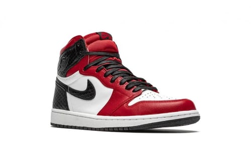 AIR JORDAN 1 HIGH RETRO "Satin Snake"