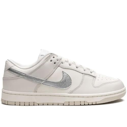 Nike Dunk Low ESS Trend