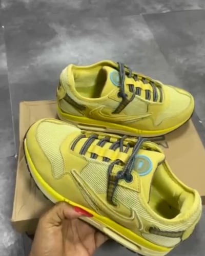 Travis Scott x Air Max 1 'Saturn Gold'