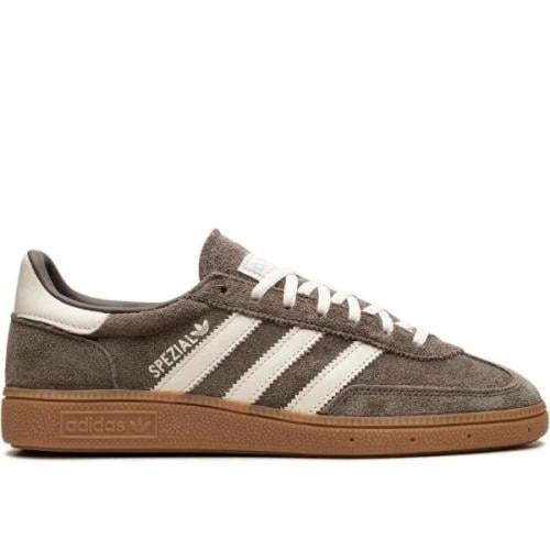 adidas Handball Spezial "Earth Strata Gum"