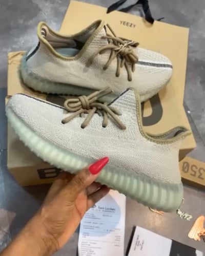 yeezy Boost 350 v2 Leaf