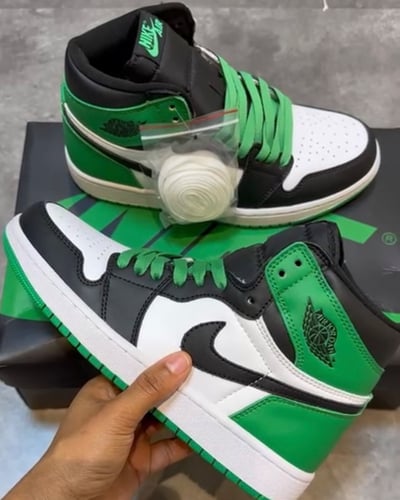 Air Jordan 1 High OG "Lucky Green"