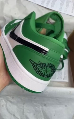 Air Jordan 1 Low pine green