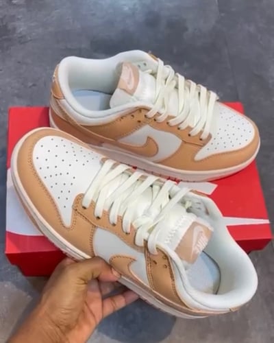 Dunk Low “Harvest Moon”