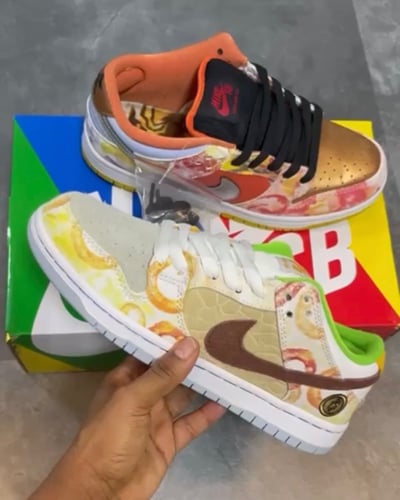 SB Dunk Low "Street Hawker" sneakers