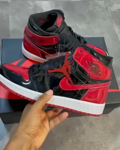 Air Jordan 1 Retro High OG sneakers "Bred Patent"