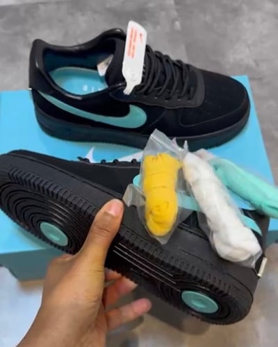 Nike x Tiffany & Co. Air Force 1 Low sneakers