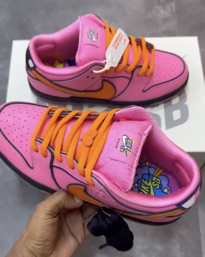 Nike x Powerpuff Girls SB Dunk Low "Blossom"