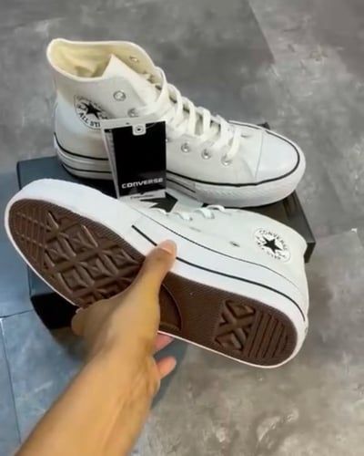 Converse Chuck Taylor All Star Canvas Platform Hig...