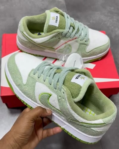 Nike Dunk Low SE 'Fleece - Honeydew'