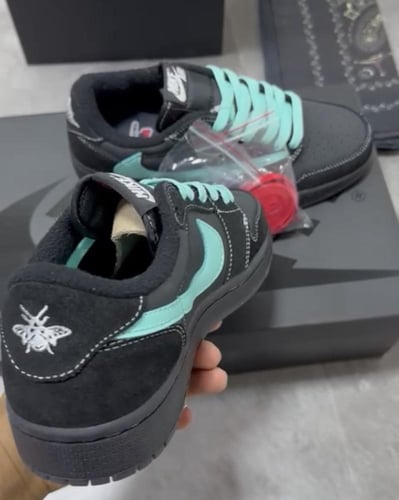 Tiffany & Co x Travis Scott x air jordan 1 low