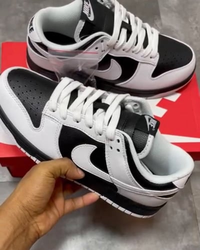 Nike dunk low reverse panda