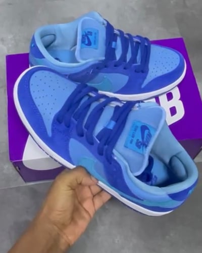 NIKE DUNK LOW "Blue Raspberry"