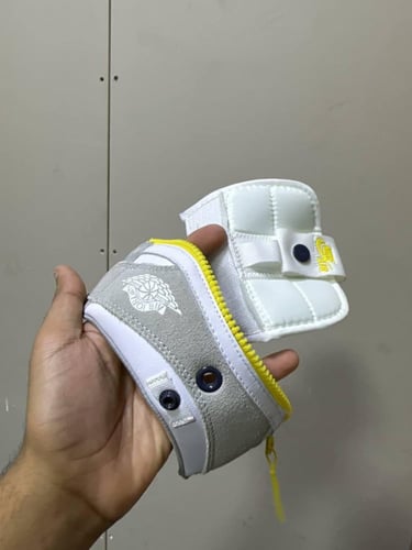 Air Jordan 1 Switch "Light Smoke Grey"