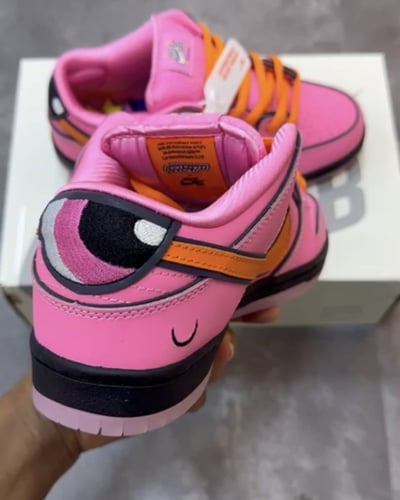 Nike x Powerpuff Girls SB Dunk Low "Blossom"