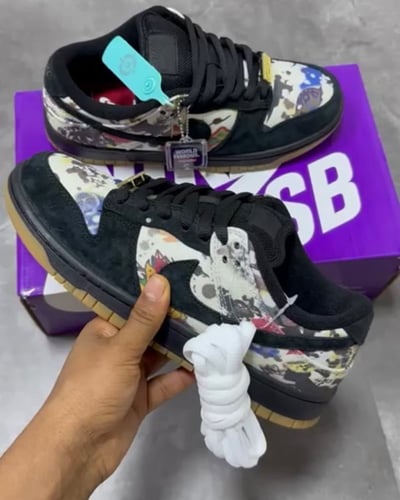 Supreme x Nike SB Dunk Low "Rammellzee"