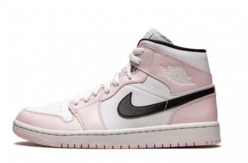 AIR JORDAN 1 MID "Barely Rose"