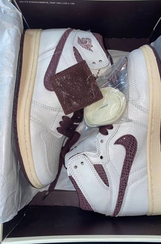 A Ma Maniere x Air Jordan 1 High