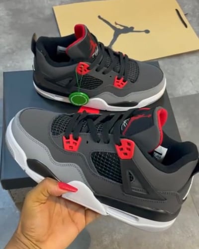 Jordan Air Jordan 4 Retro sneakers