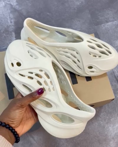 adidas YEEZY Foam RNNR “Ararat” sneakers