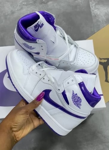 AIR JORDAN 1 RETRO HIGH "Court Purple"