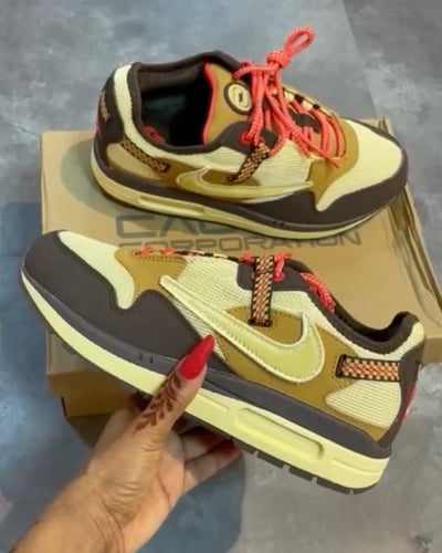 Travis Scott x Air Max 1 'Baroque Brown'