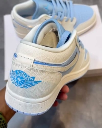 Jordan 1 Low SE "Ice Blue"