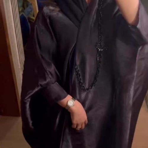 عباية بشت نوع الخام حرير جازار