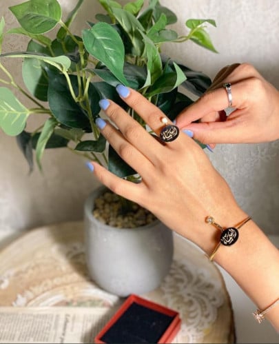 طقم اسوارة وخاتم بالاسم حجر سداسي - متجر عهود