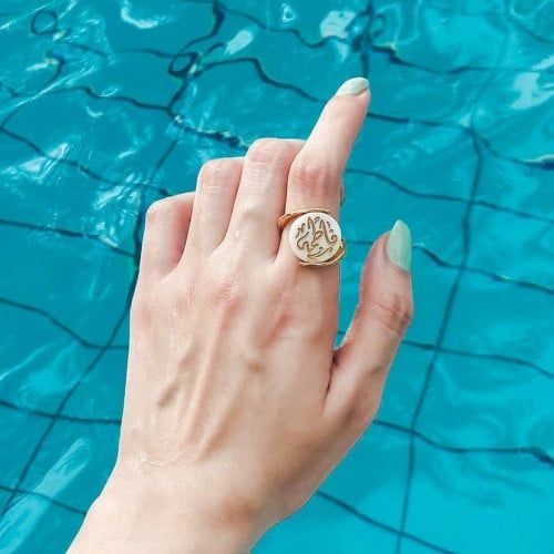 خاتم ملكي فضه تفصيل بالاسم - متجر عهود