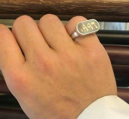 خاتم رجالي ملكي فضه حجر مربع - متجر عهود