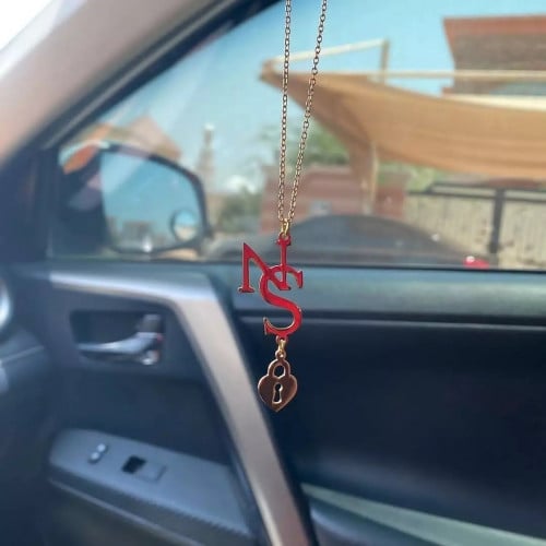 تعليقة سيارة حروف حسب الطلب - متجر عهود