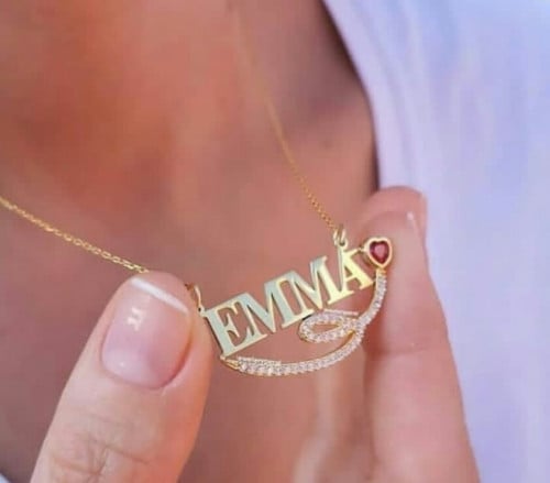 سلسال بالاسم انجليزي مرصع بالزركون - متجر عهود