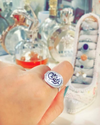 خاتم نسائي ملكي فضه مرصع بالزركون البراق