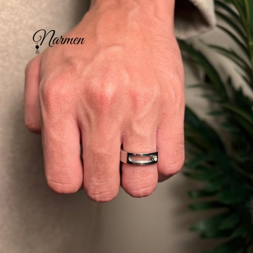 خاتم ميسيكا بشعار داخلي